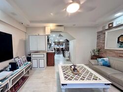 Blk 533 Hougang Avenue 6 (Hougang), HDB Executive #619996101